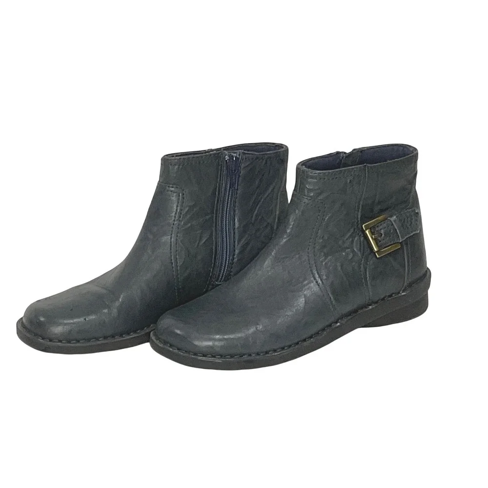 CLARKS Nikki Star Q Womens Ankle Boots Booties Navy Blue Leather Crinkle 68740 6